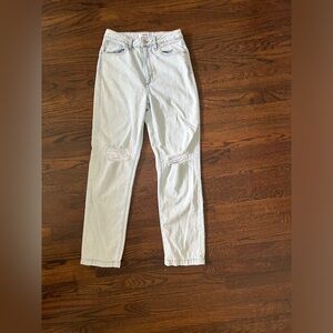 We wore what size 25